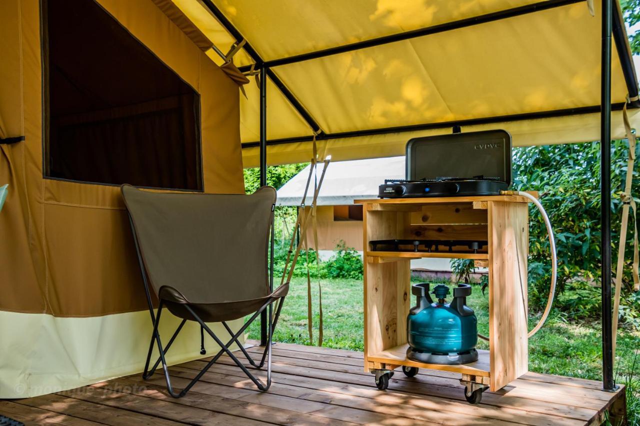Camping Onlycamp Des Halles Decize Dış mekan fotoğraf