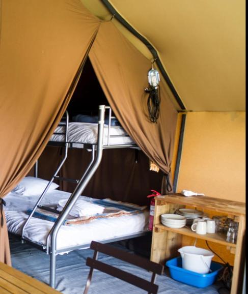 Camping Onlycamp Des Halles Decize Dış mekan fotoğraf
